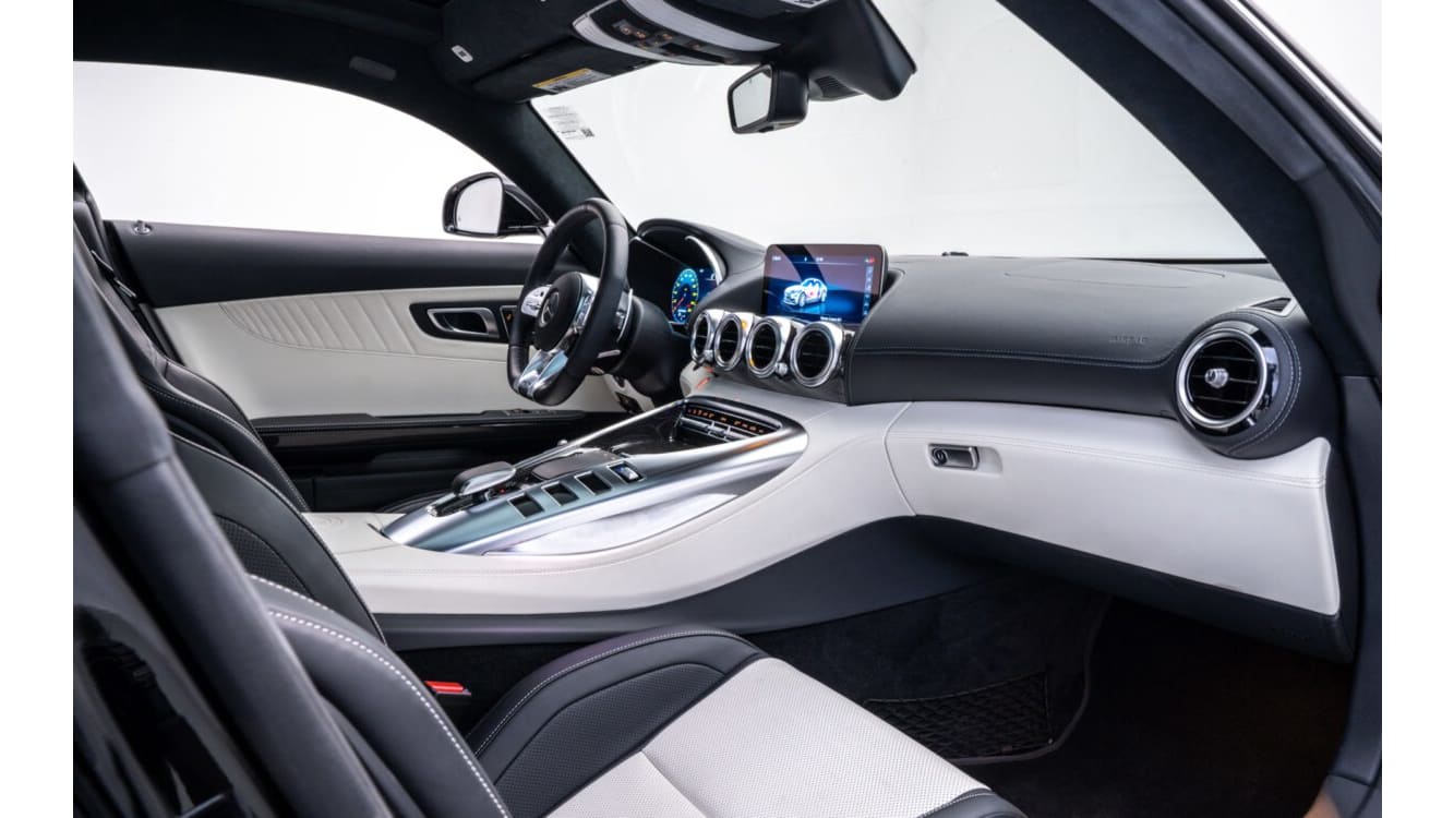 Mercedes AMG GTS