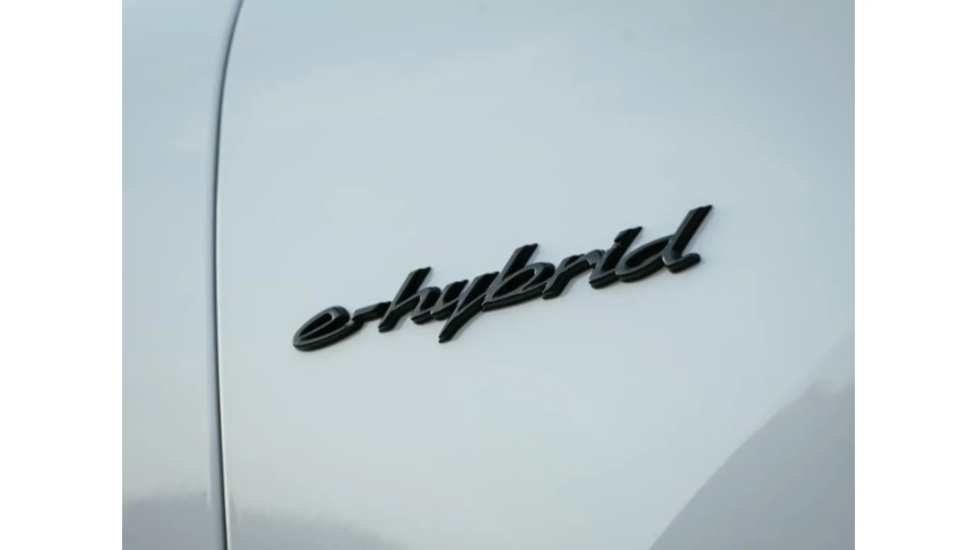 Porsche Cayenne Hybrid