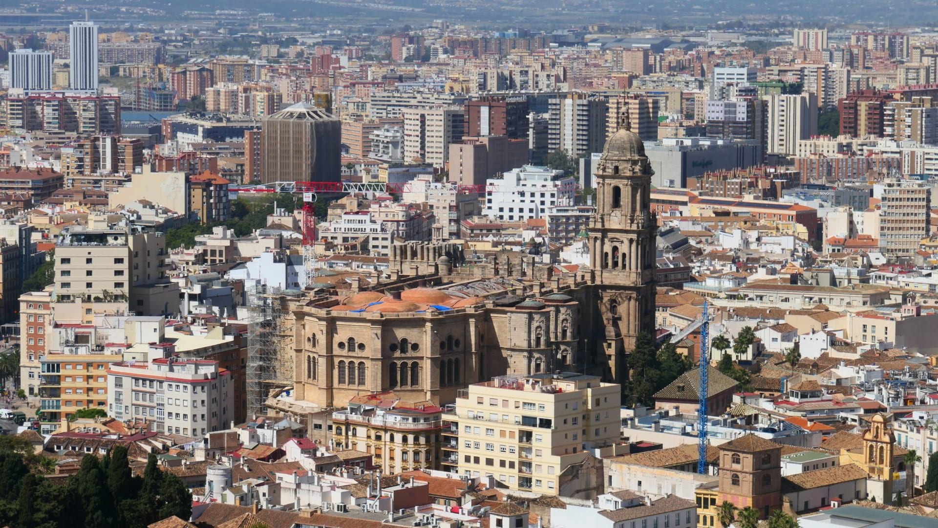 Aston Martin in Málaga City