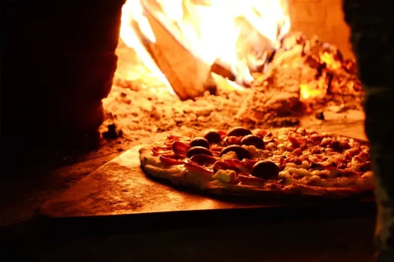 Kolbe Pizza (La Vida) — Iranian F&B in Kongens Lyngby, Denmark