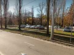 На Зорге в Ростове собрались обустроить сквер с памп-треком, лежаками и качелями