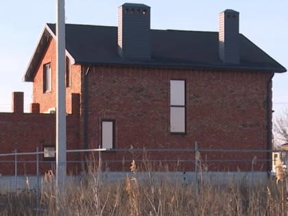 Антон Гетта: Решение вопроса о правах собственности новых жителей Красносадовского поселения - не их головная боль, а задача чиновников