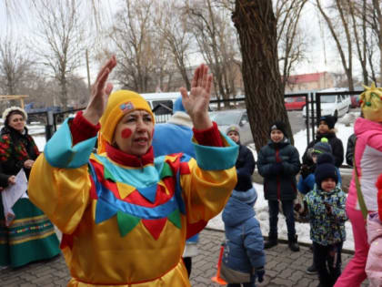 Широкую Масленицу встретили в социальном приюте «Огонек»