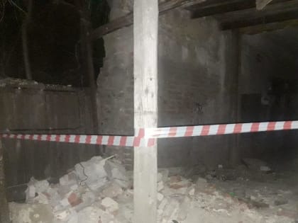 На Дону молодой парень погиб во время строительных работ