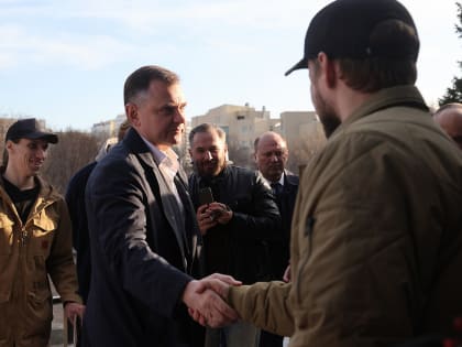 Юрий Слюсарь поддержал идею создания площадки для уличных видов спорта рядом с дворцом спорта в Ростове