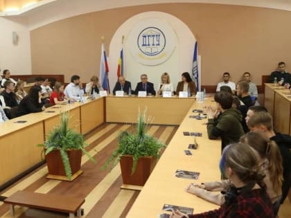 Депутат Госдумы Екатерина Стенякина рассказала молодежи о важности участия в выборах