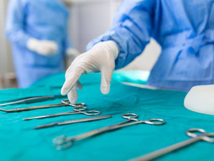 Военный медик из СВО прошел уникальную операцию по замене двух тазобедренных суставов в Ростове-на-Дону