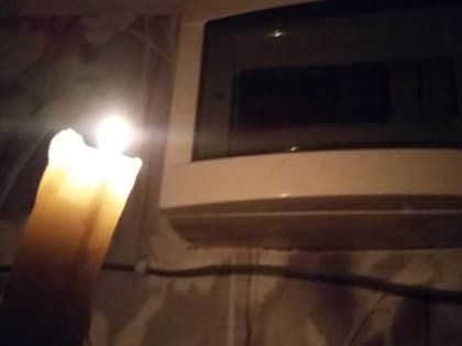 Сотни тысяч ростовчан остались без света из-за отключения энергоблока РоАЭС