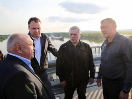 Вице-премьер Хуснуллин посетил в Ростове строящиеся коллектор, новый микрорайон и обход Аксая