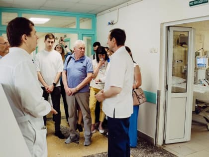 Спасти больше жизней: в Ростовской области работает делегация медиков из Луганска и Донецка