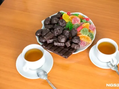 Почему возникает тяга к сладкому?