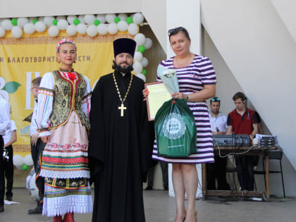 В Ростовской епархии в седьмой раз состоялся праздник милосердия и благотворительности «Белый Цветок»