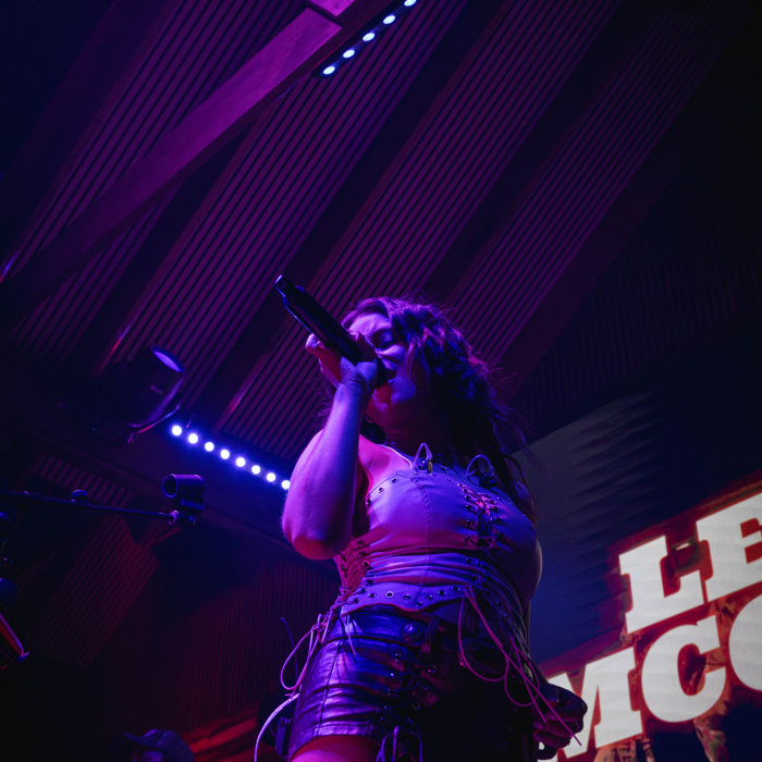 Photo of Leanne McGroary