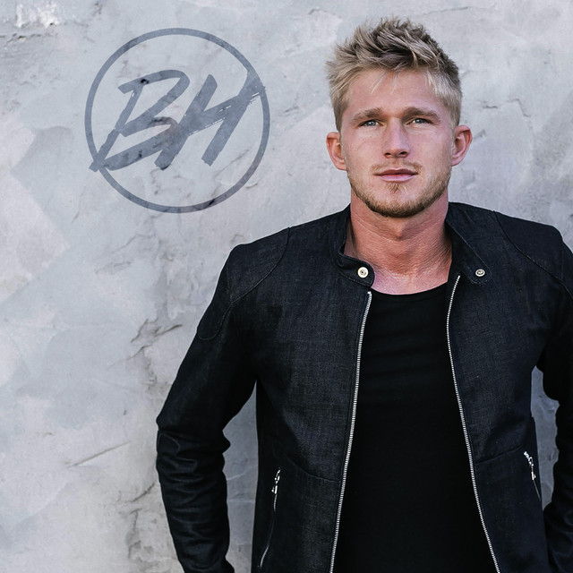 Book Blaire Hanks on BeatGig · Thousands of Artists at Your Fingertips