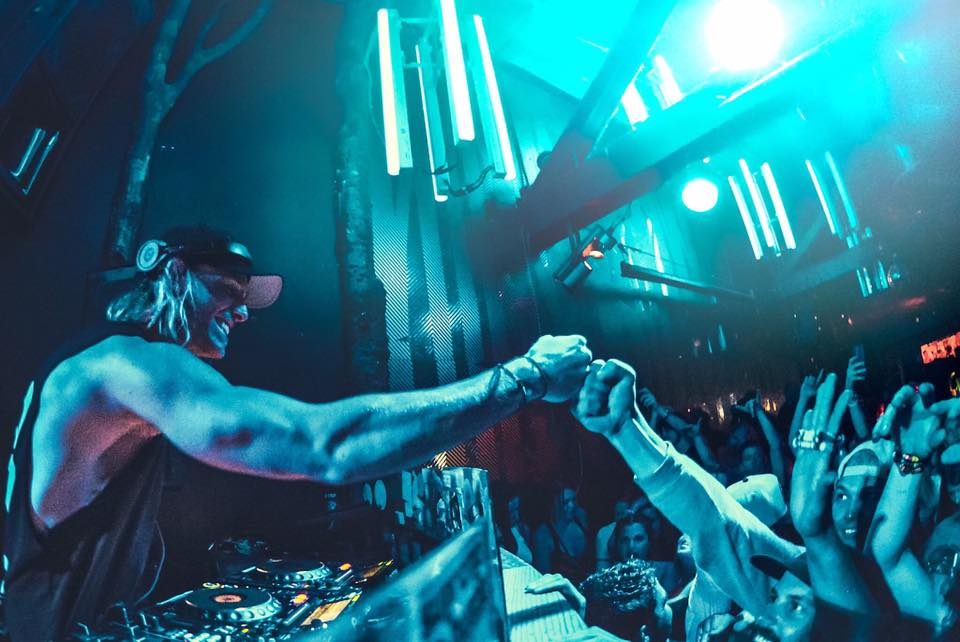 book-will-sparks-on-beatgig-thousands-of-artists-at-your-fingertips