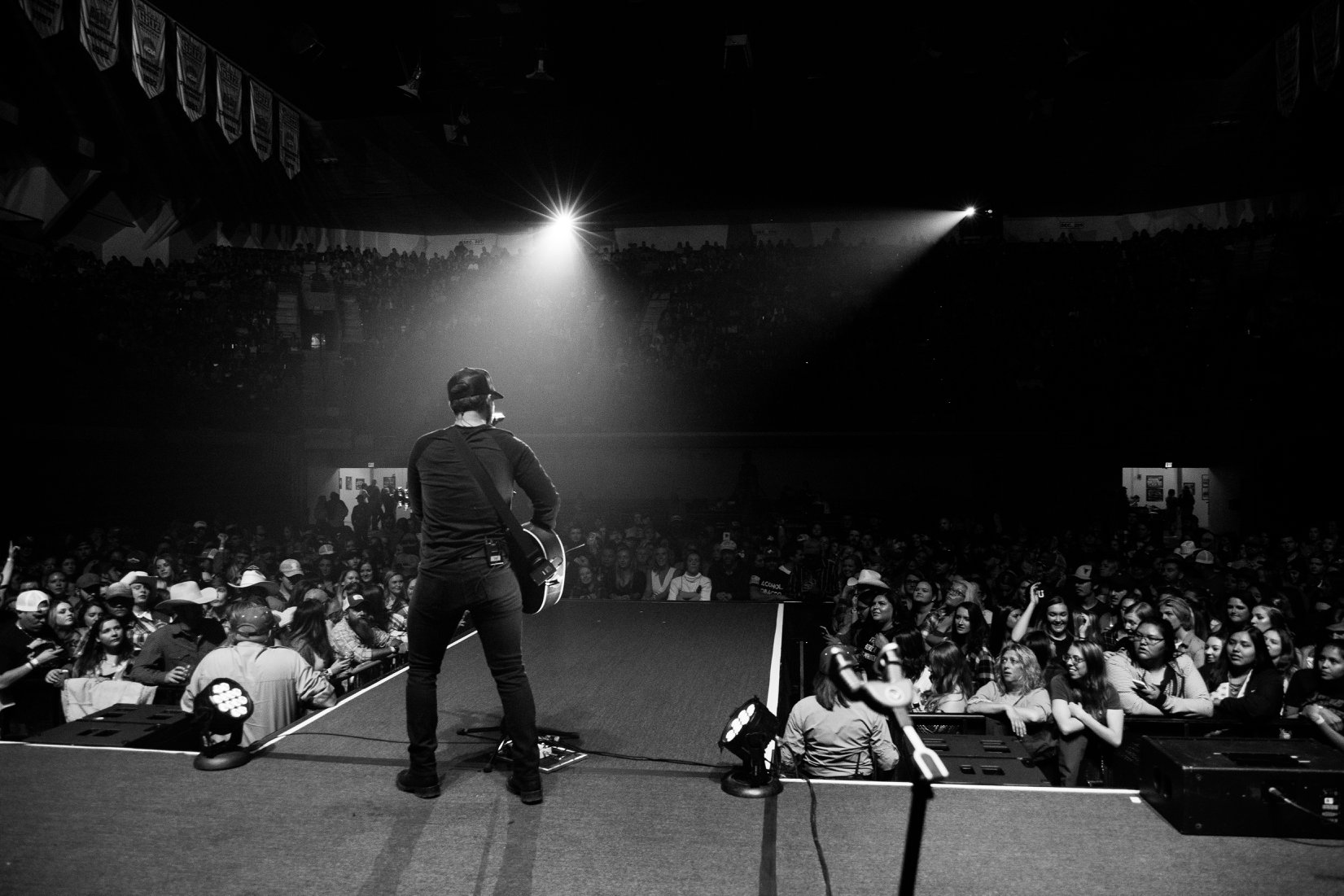 Book Jameson Rodgers on BeatGig · Thousands of Artists at Your Fingertips