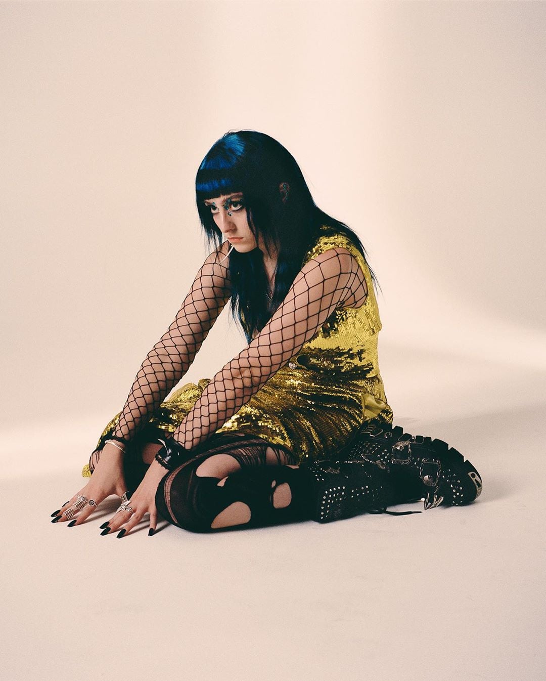 Book Ashnikko on BeatGig · Thousands of Artists at Your Fingertips