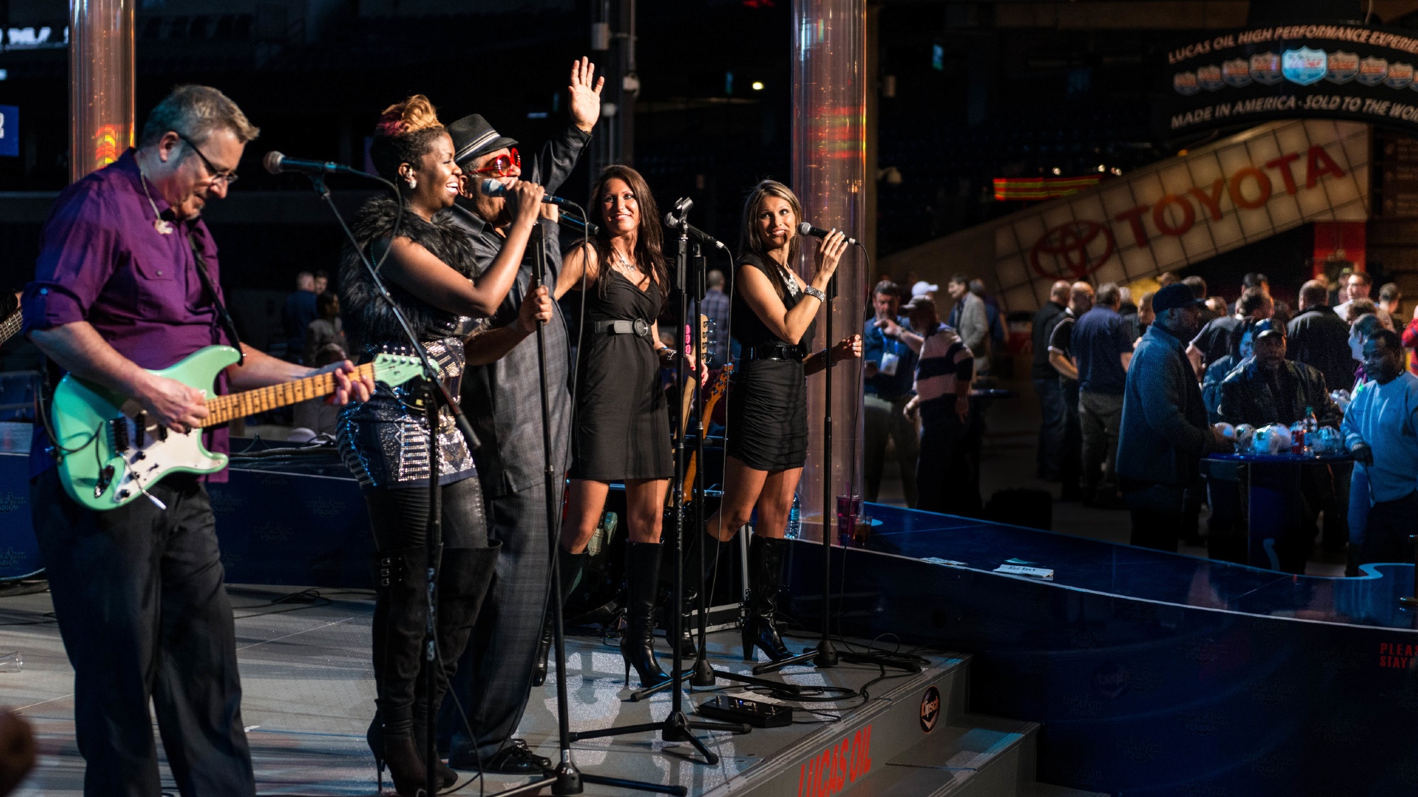 Book The Flying Toasters on BeatGig · Thousands of Artists at Your