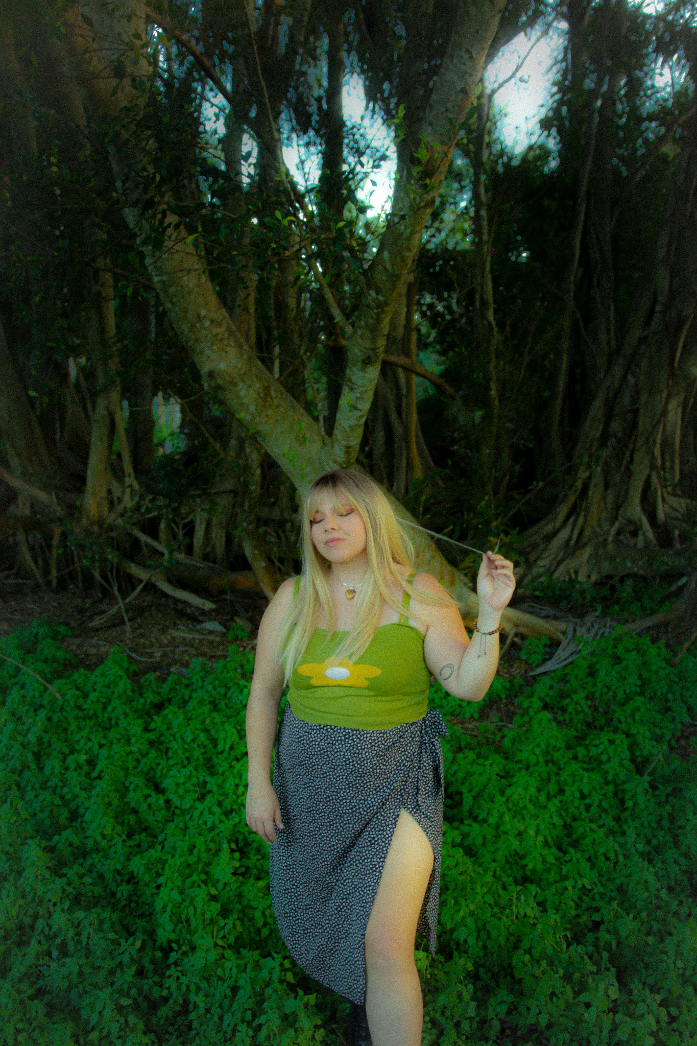 Claire Liparulo photo 5 of 5