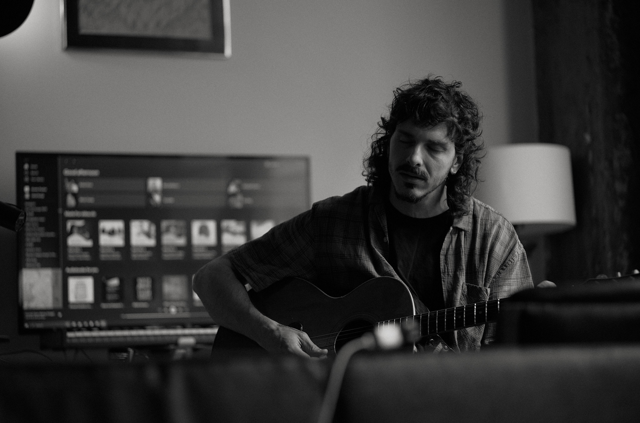 Book Connor Pledger on Dusk · Thousands of Artists at Your Fingertips