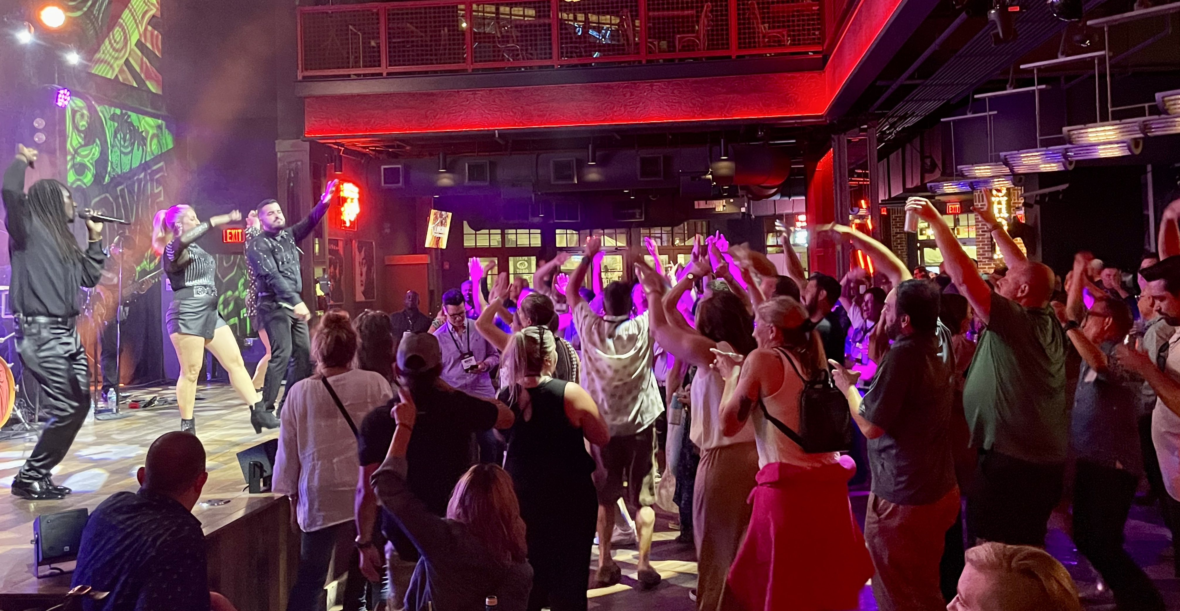 LINE DANCING