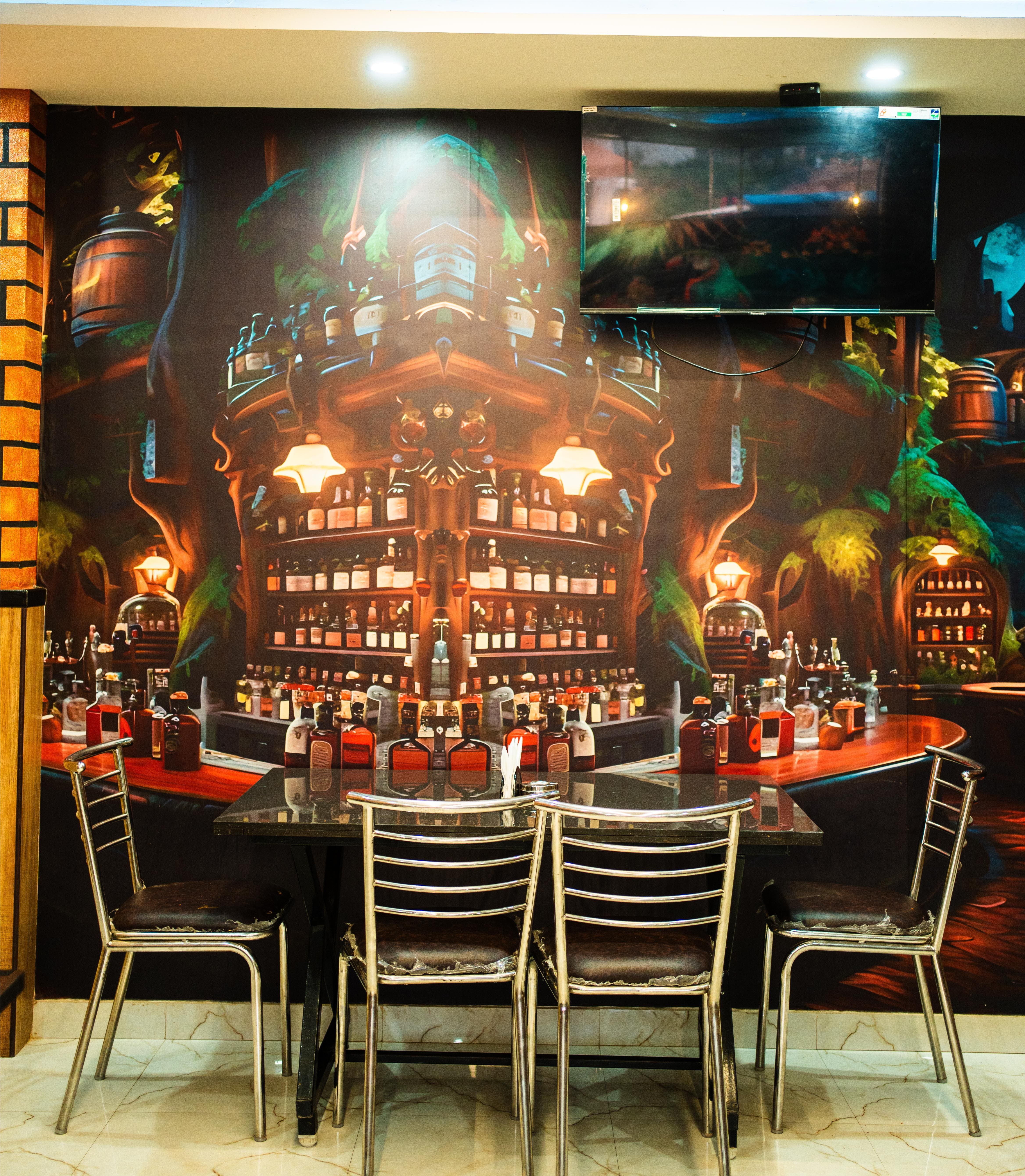 restobar with food and drinks in Bangalore hotel dining and bar services 
