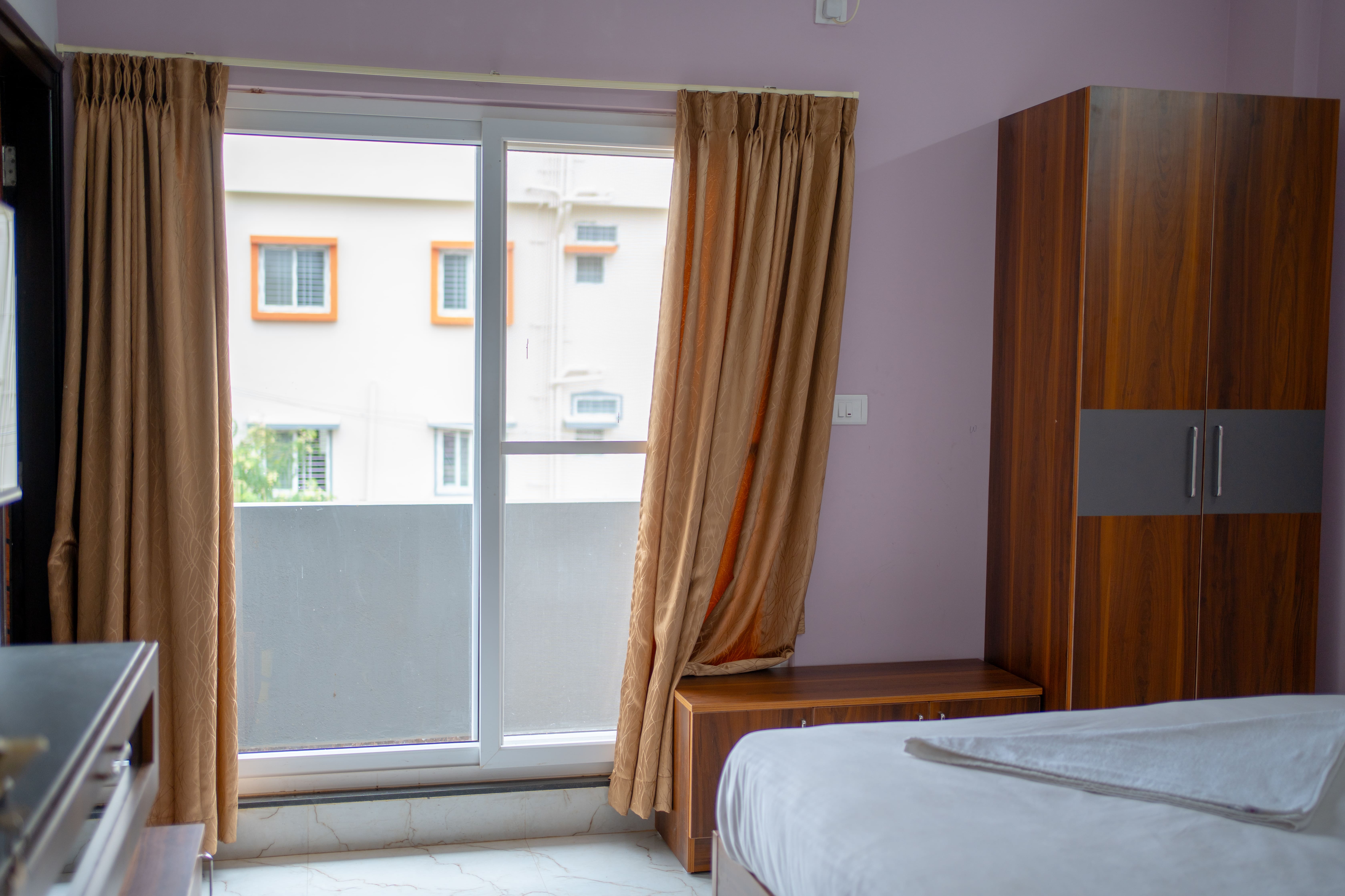 restobar  AC room Non AC room twin room family-friendly bar  cheap and clean hotel rooms