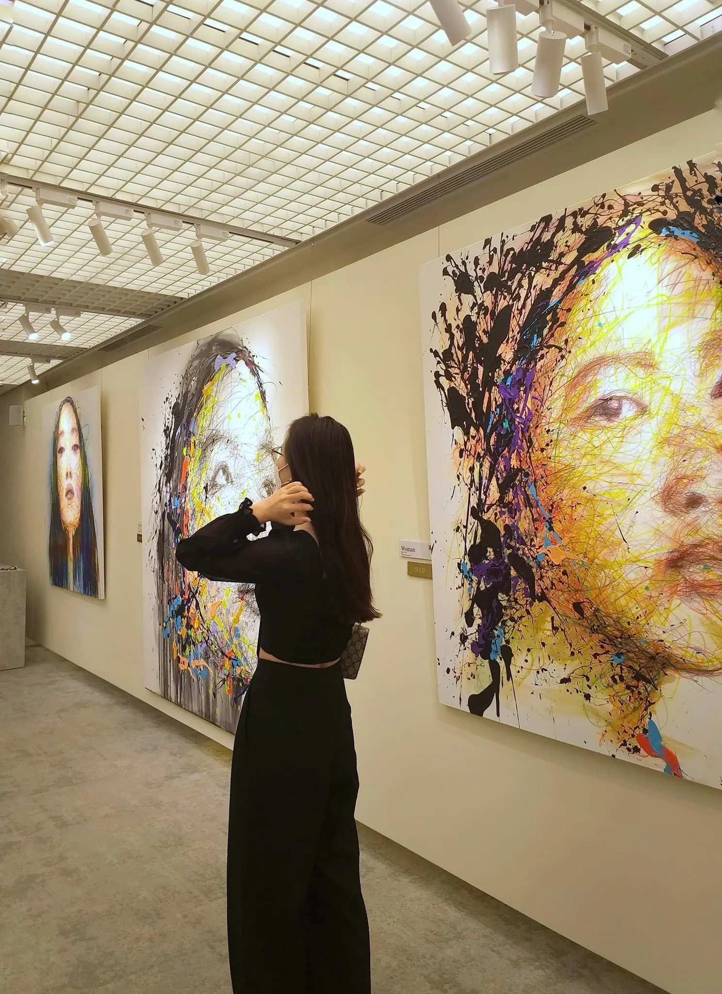 Visit the Most Worth-Seeing Art Galleries in Saigon 2