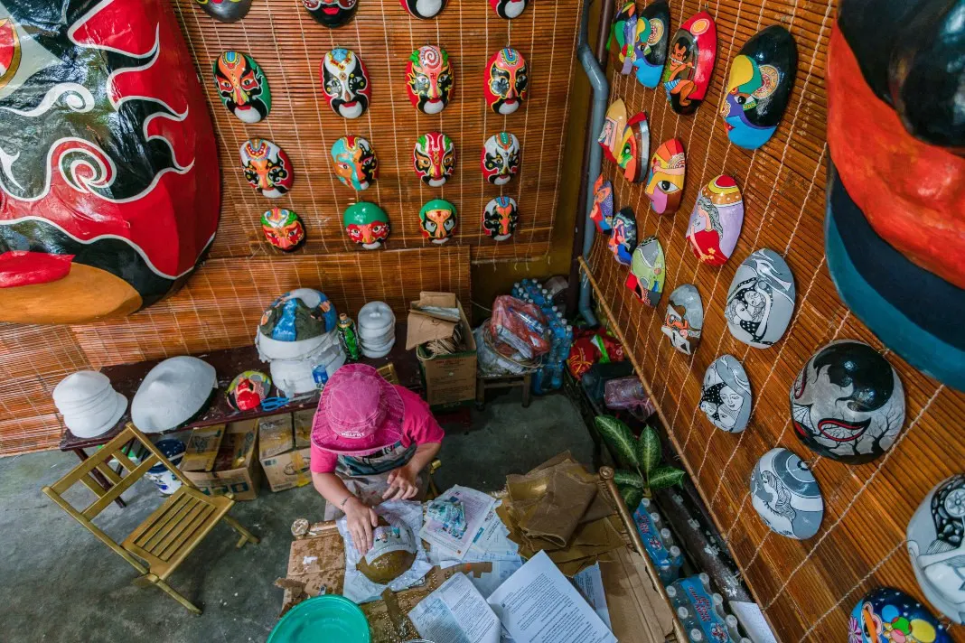 The Timing Masks Hoi An: Hand-Made Mask Workshop 2