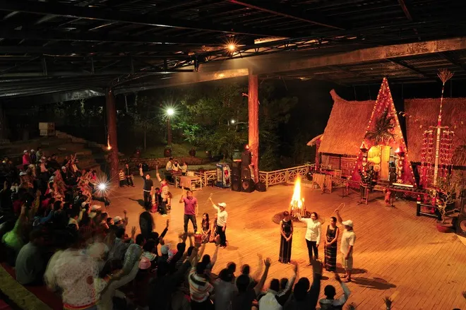 Experience Central Highlands culture with Da Lat Gongs tour 2