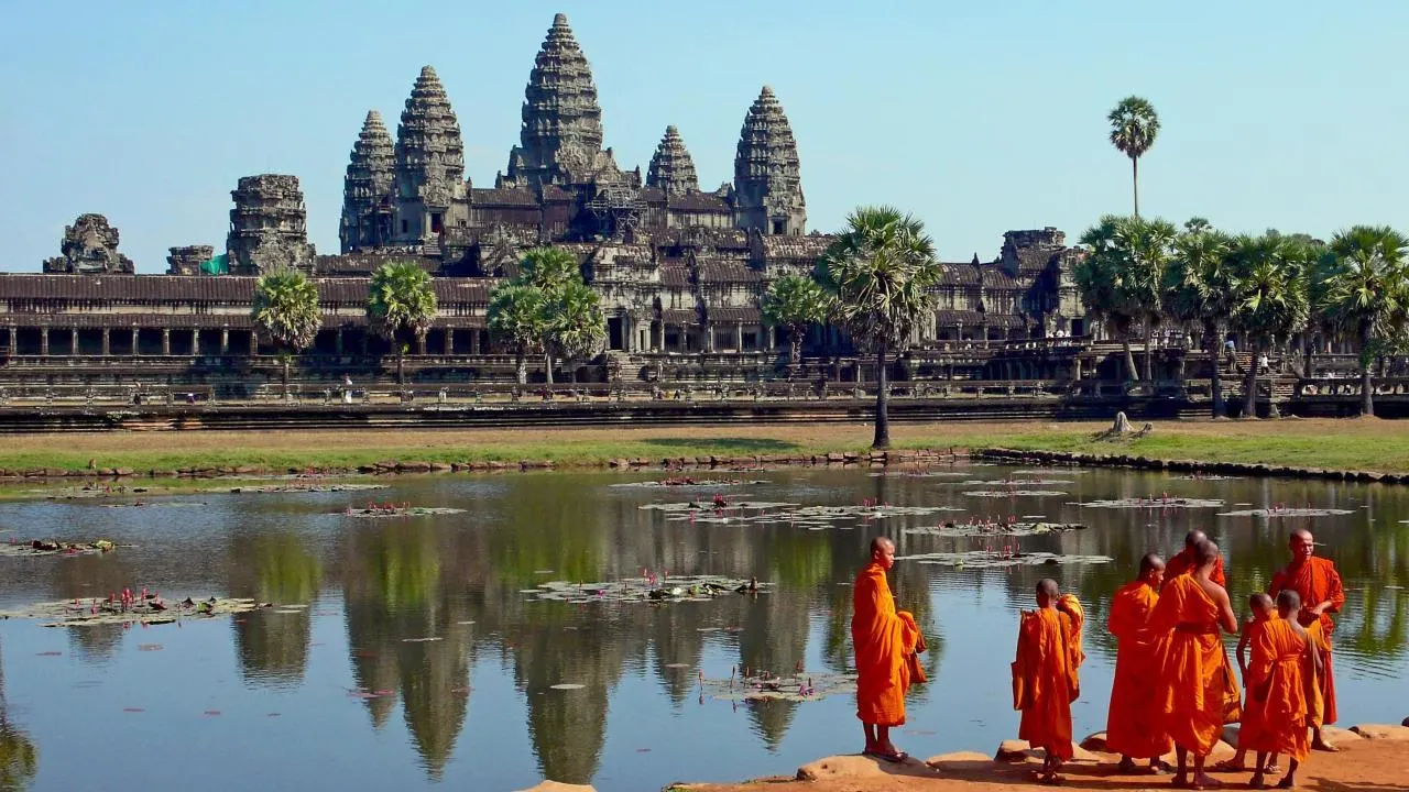 Angkor Wat Sunrise Private Tour in Krong Siem Reap 4