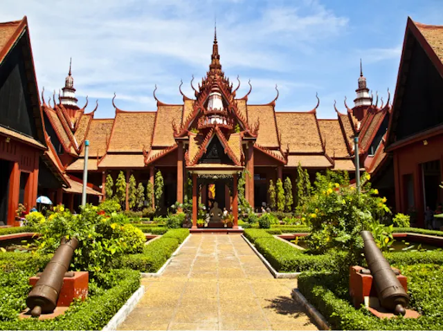 Private Phnom Penh Full Day Tour 3