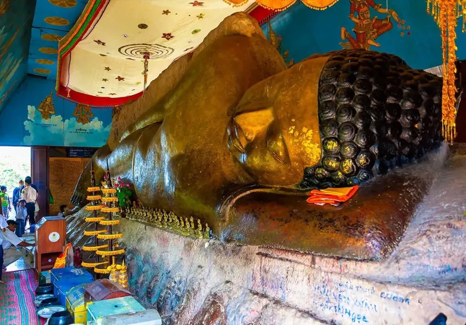 Kulen Waterfall Tour with 1000 Lingas and Reclining Buddha at Phnom Kulen National Park 3