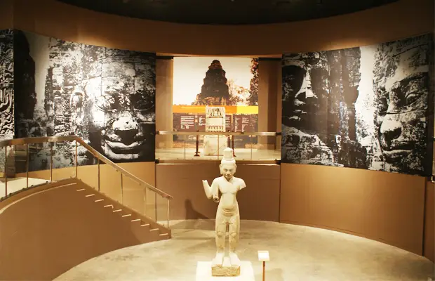 Angkor National Museum Tour in Siem Reap 4