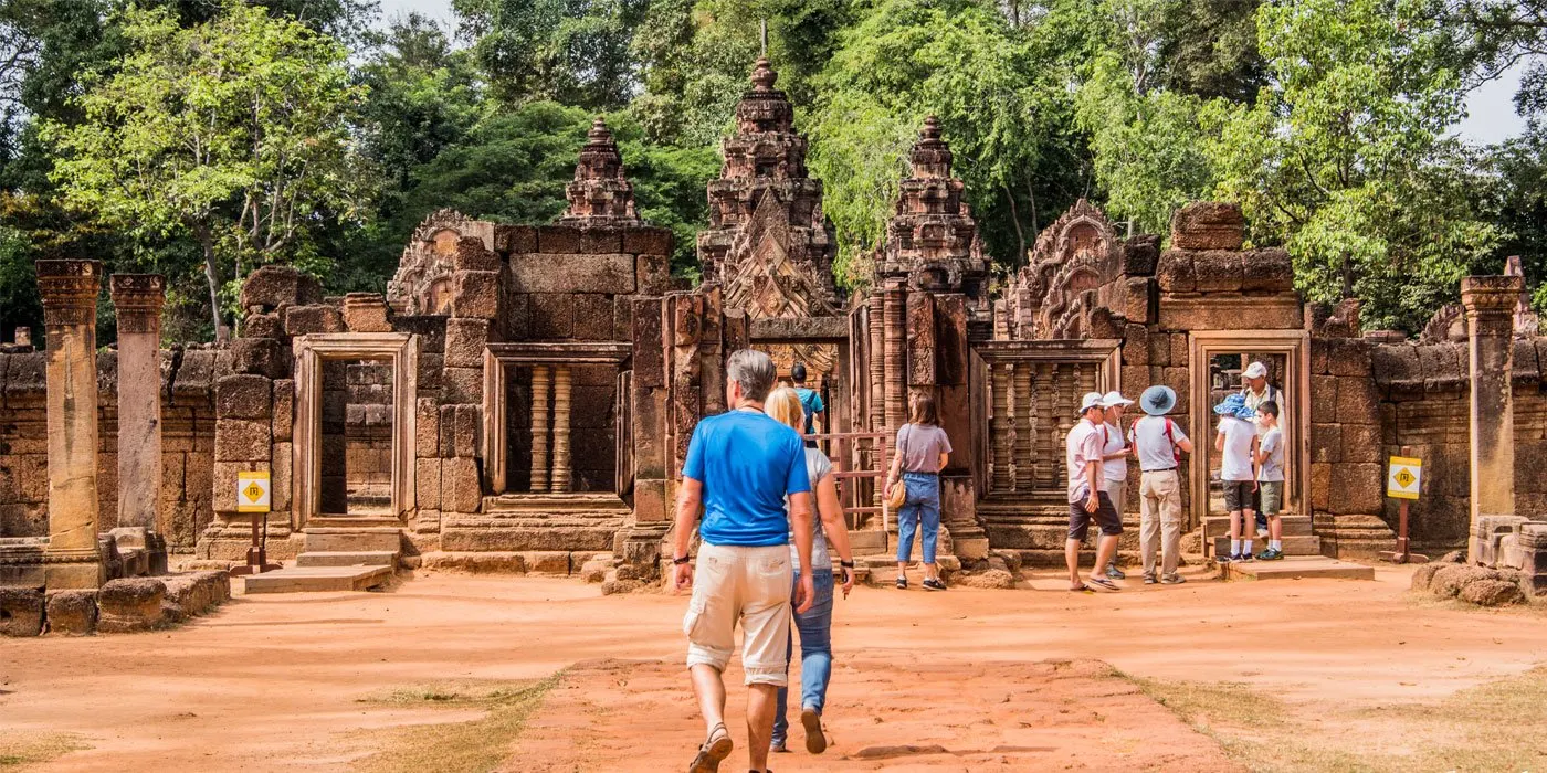 Banteay Srei Temple Tour in Siem Reap 4