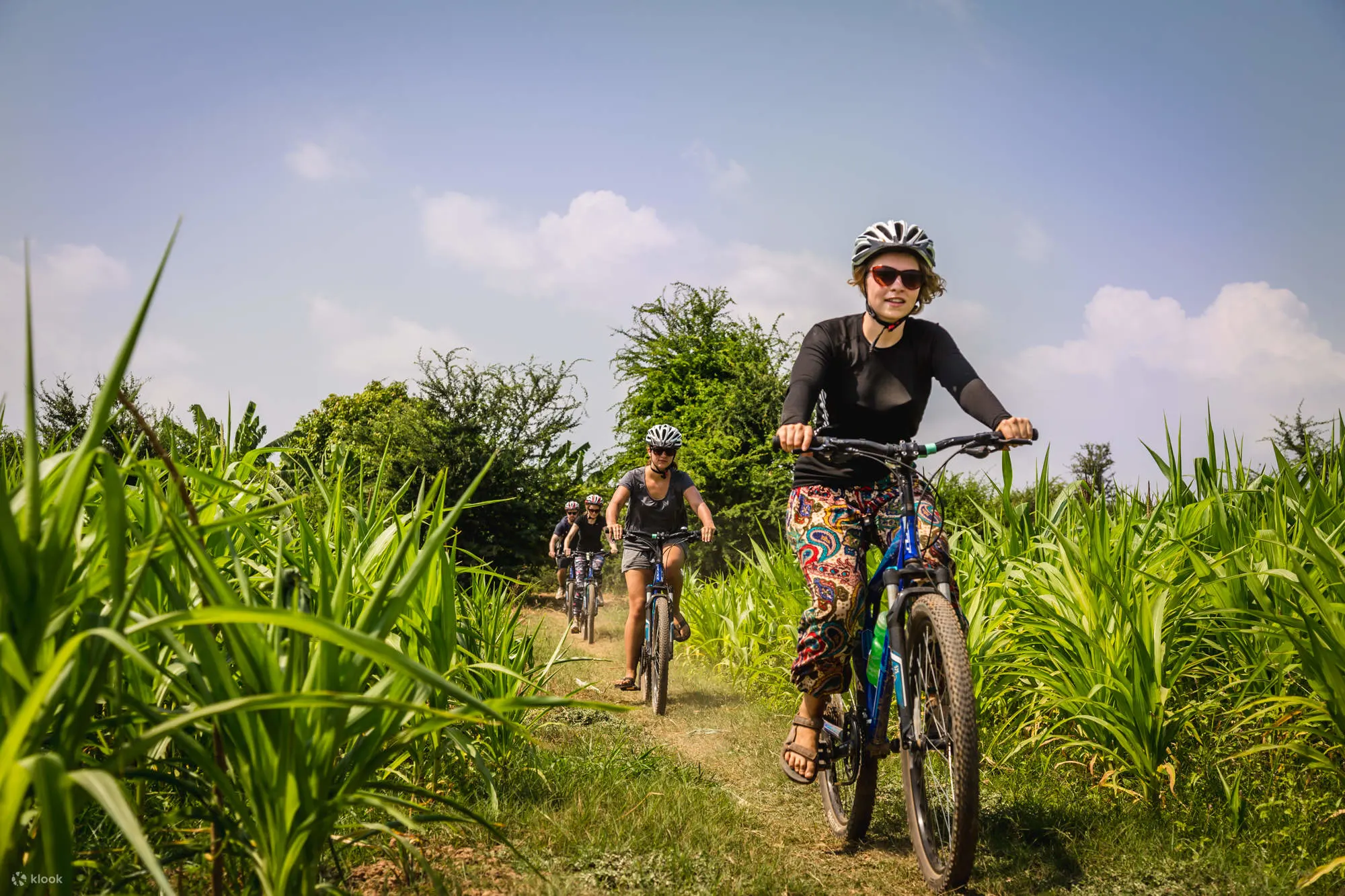 Phnom Penh Countryside Cycling Tour image