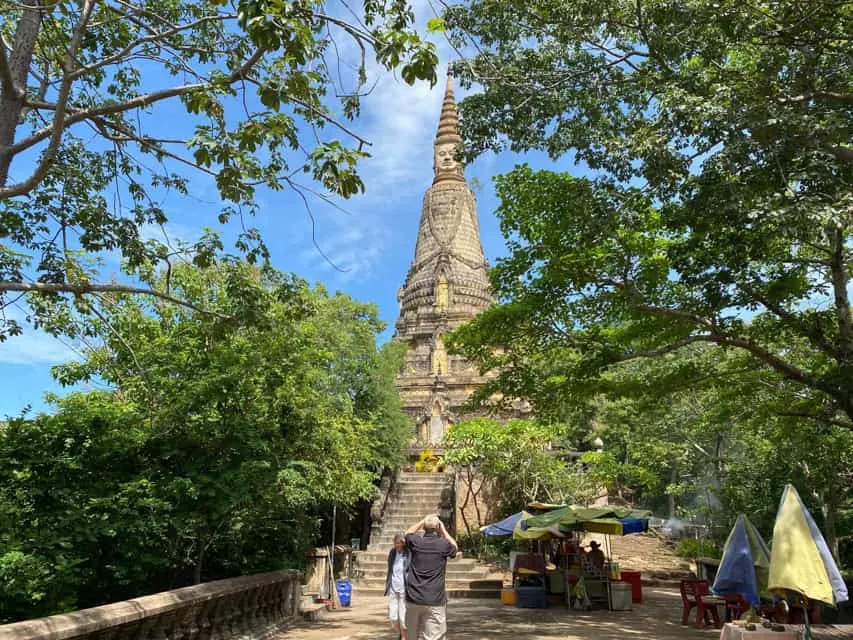 Oudong Temple Tour in Phnom Penh 4