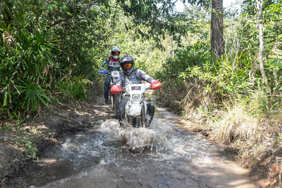 Dirt Bike Enduro And Jungle Temple Adventure in Northern Cambodia 2
