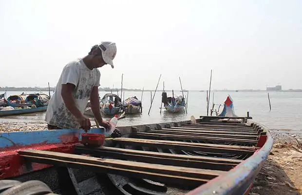 Phnom Penh Traditional Fishing Boat Tour 4