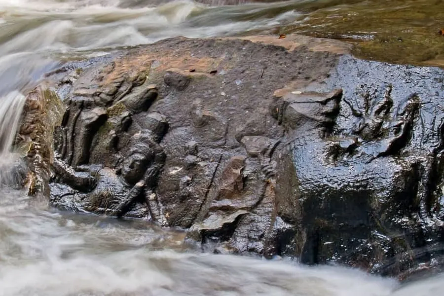 Kbal Spean and Banteay Srei Temple Tour in Siem Reap 2