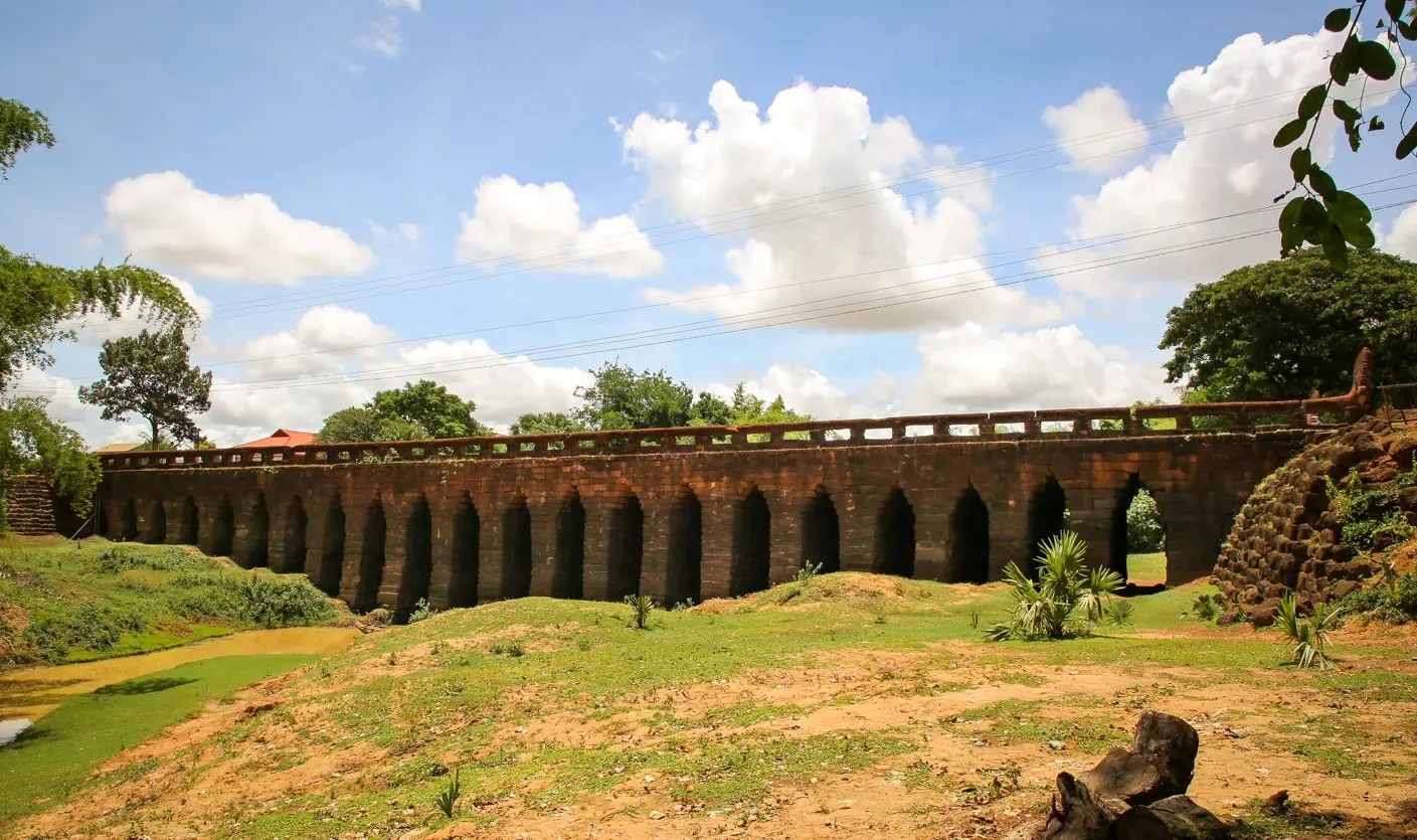 Temple of Sambor Prei Kuk & Kompong Khleang Floating Villag Discovery Tour 4