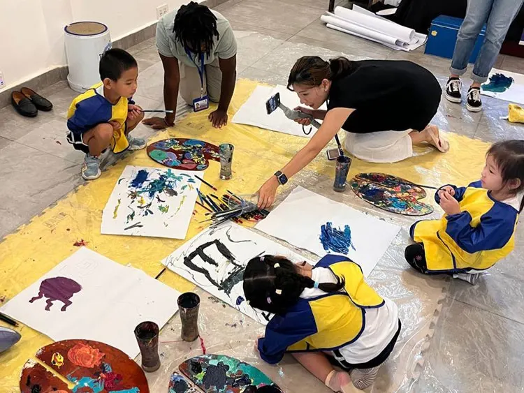  Kids Art Class in Phnom Penh 2