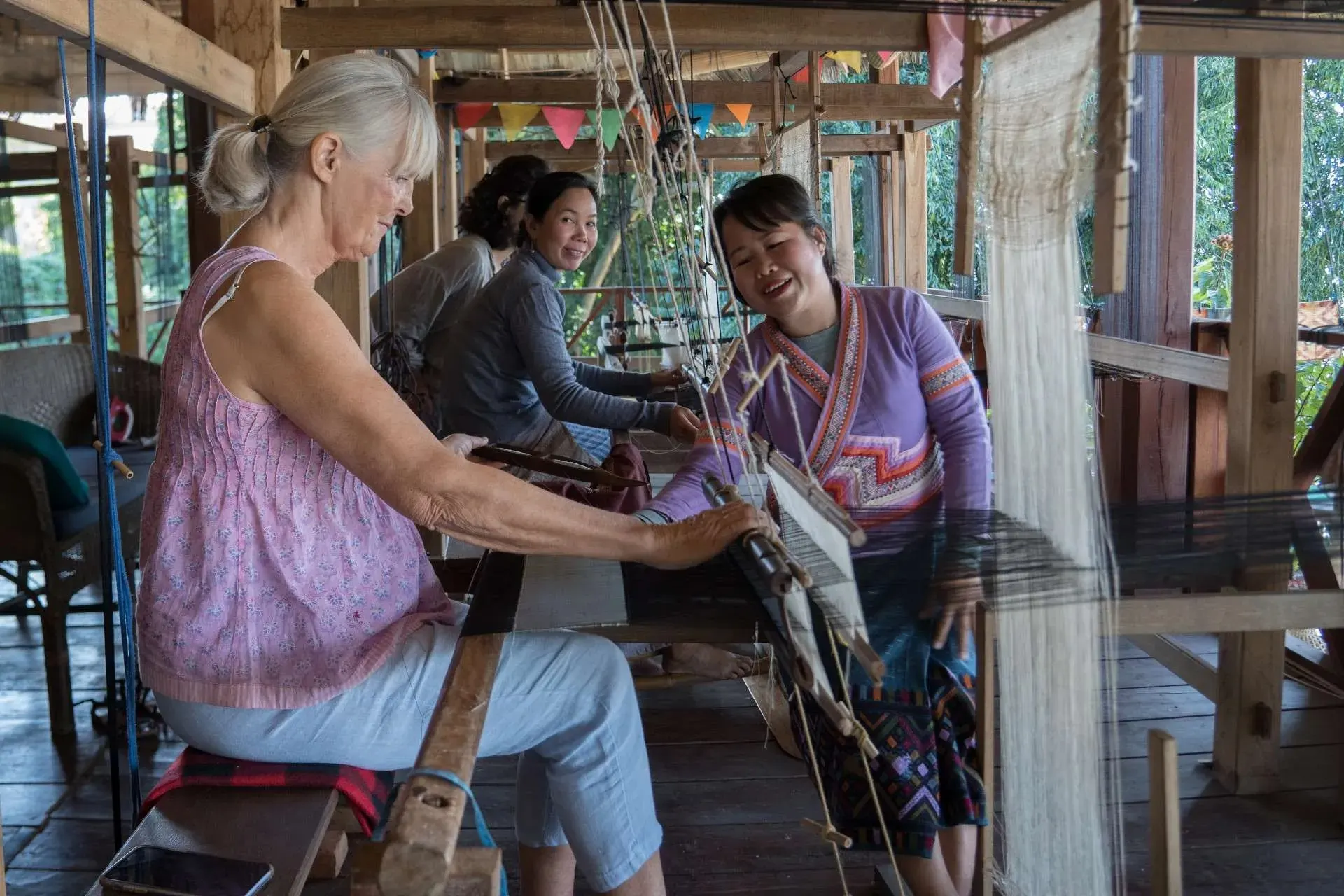 Natural Dyeing and Weaving Class in Luang Prabang 2