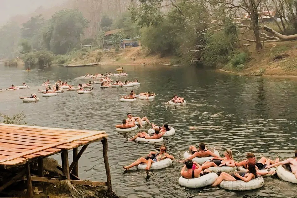 River Tubing in Nam Song River Vang Vieng 2
