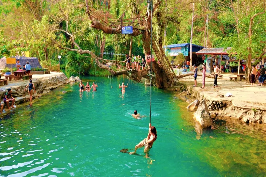 Zipline and Blue Lagoon 1 Tour in Vang Vieng 4