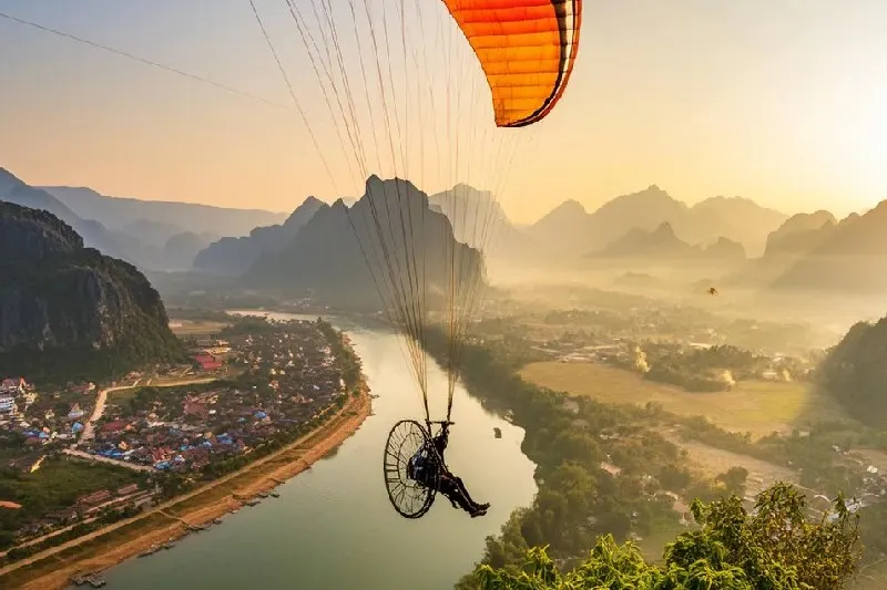 Paramotor Over Vang Vieng 2