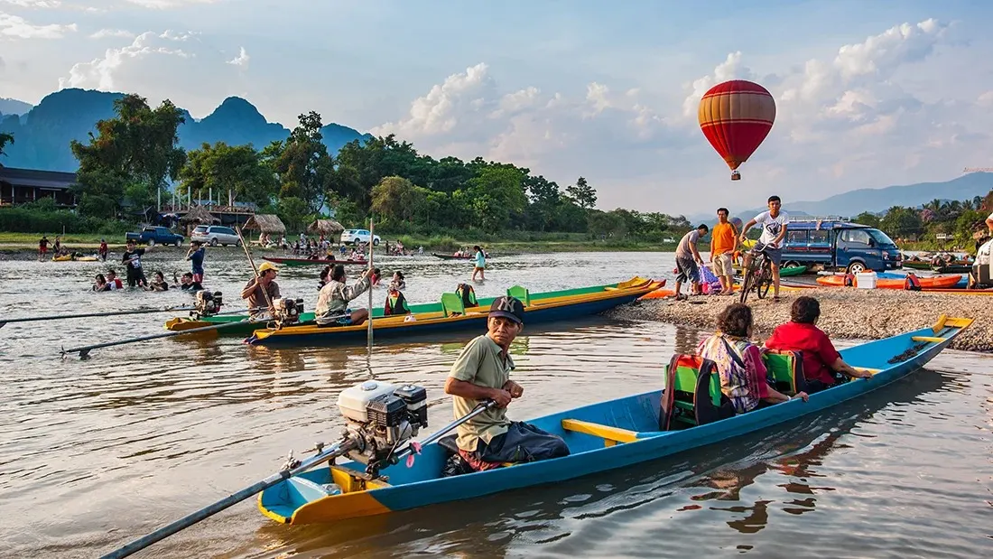 Discover Vang Vieng Full Day Tour 4
