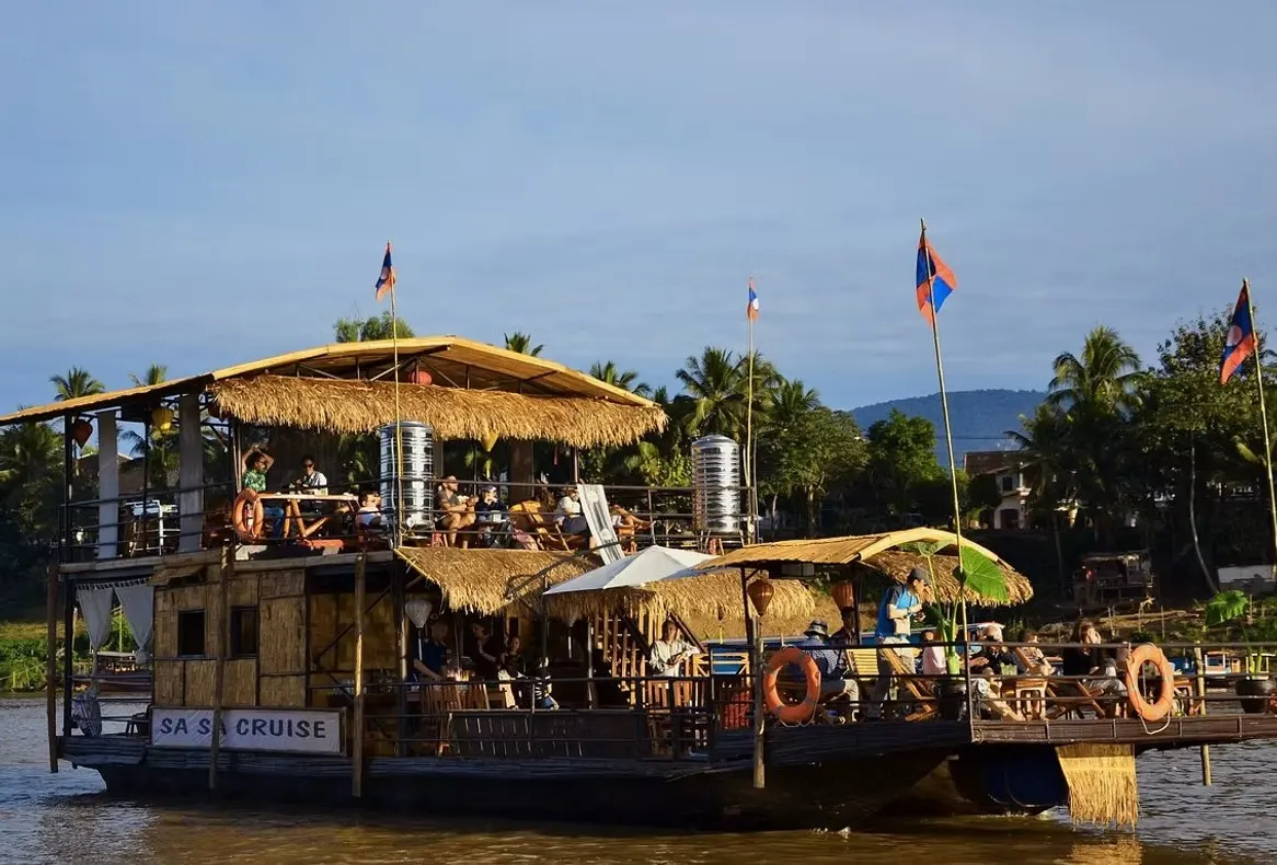 Mekong Sunset Cruise 2