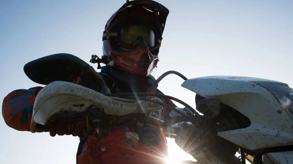 Motorcycle Rental in Laos 4