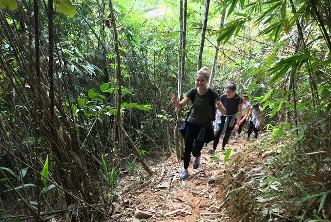  Tadmok Waterfall Trek and Villages 3